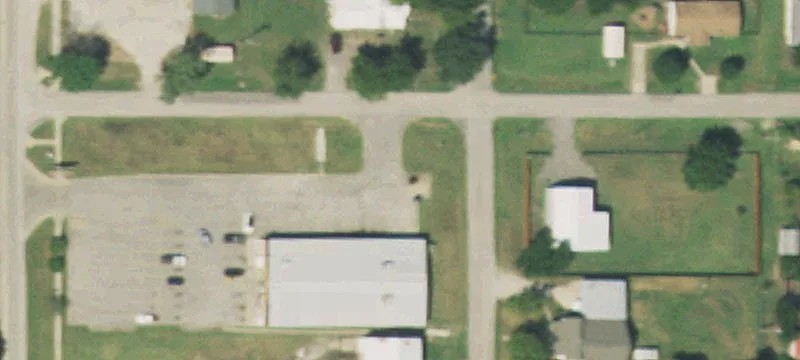 1019 Commercial Ave
