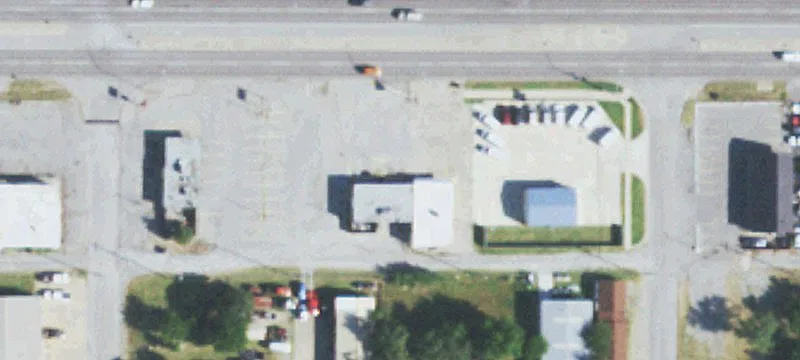 1906 Lee Blvd