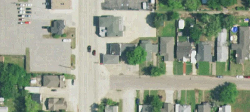 2301 Kickapoo Ave