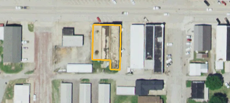 412 Main St