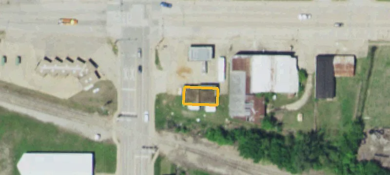 724 Main St