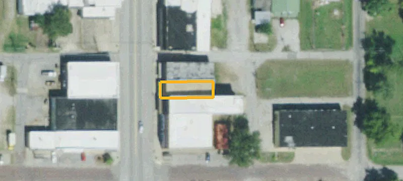 112 Broadway Ave