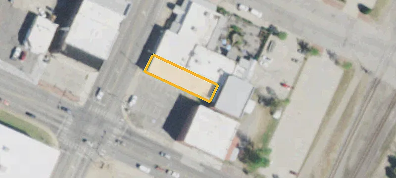 114 Main St