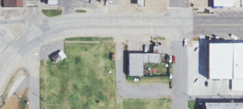 306 Main St