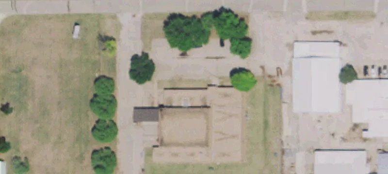 403 Thunderbird Rd