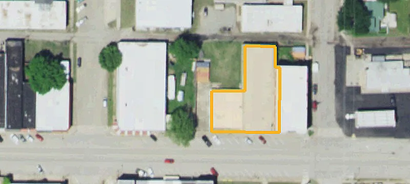 211 Main St