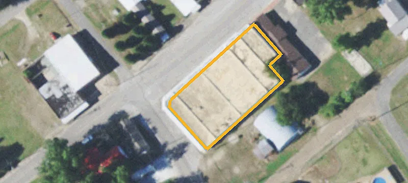 100 Commercial St
