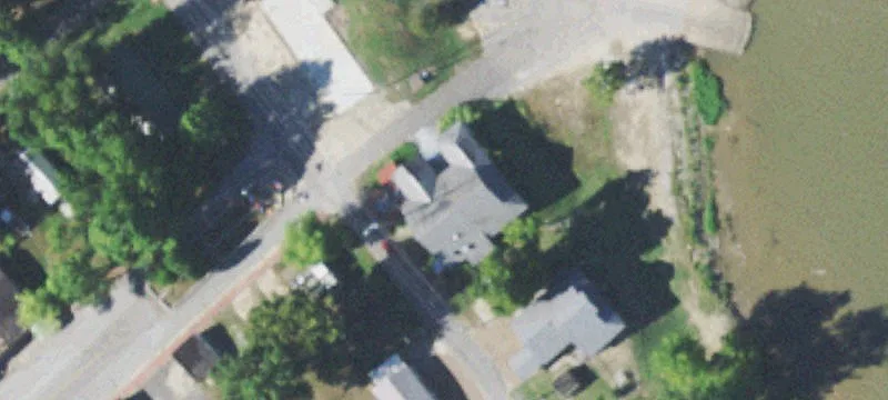 100 Riv Rd