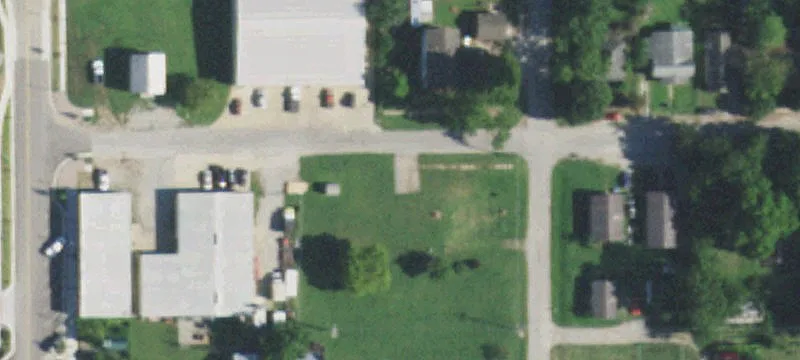 27 Needles Ave