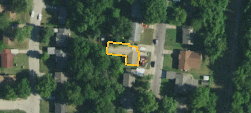 3344 Lansing Pl