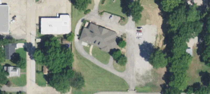 631 Will Rogers Blvd