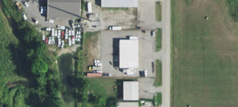 210 2nd St
