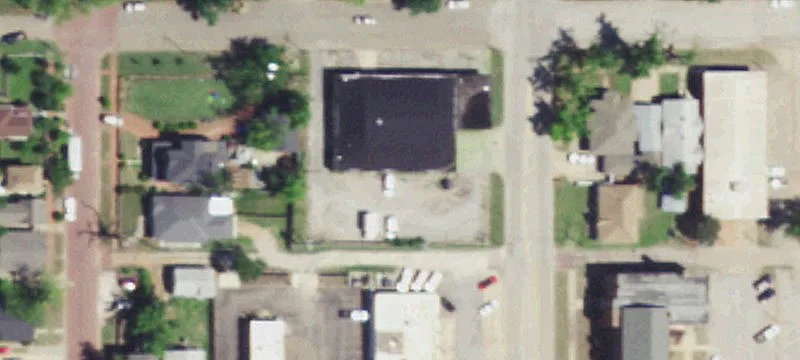 323 Division St