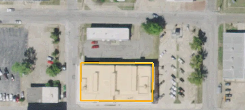 211 Grand Ave