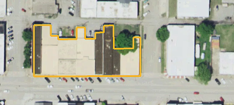 305 Main St