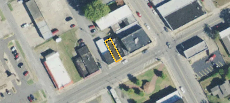 110 Poplar St