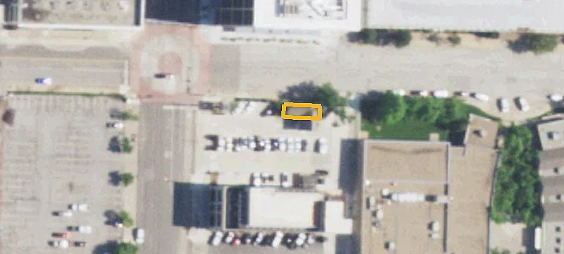 520 Broadway Ave