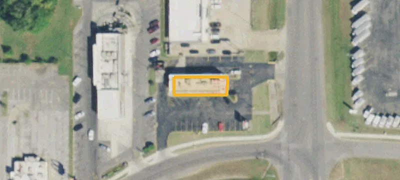 2006 Main St