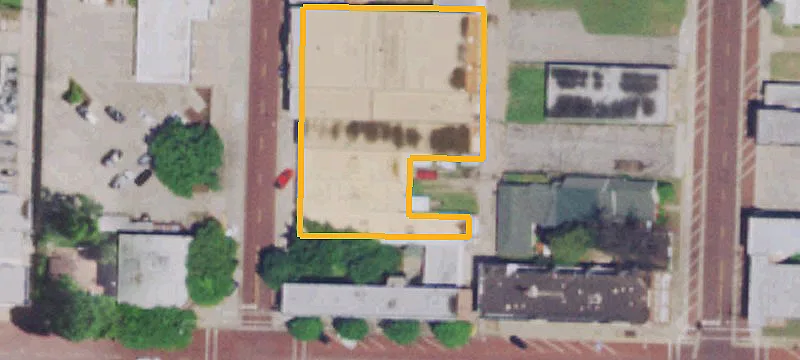 207 2nd St