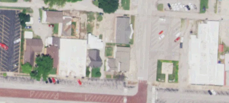 301 Main St