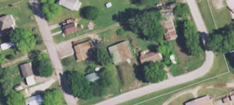 300 Gunter St