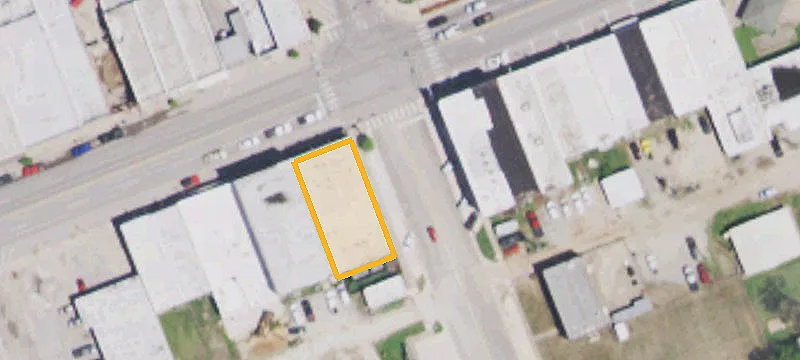 300 Main St
