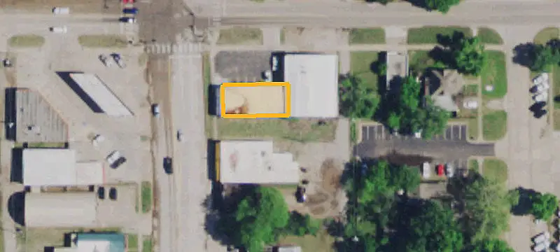 1205 Main St