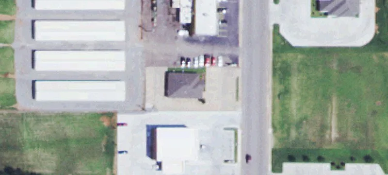 901 Main St
