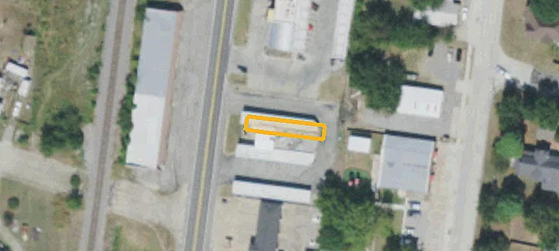 1040 Main St
