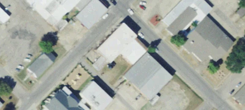 404 Dewey Ave