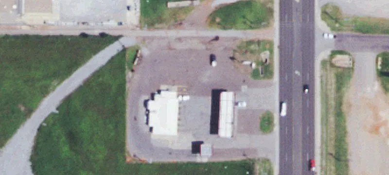 3201 Main St