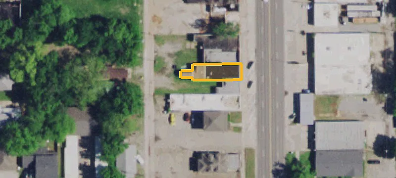 128 Main St
