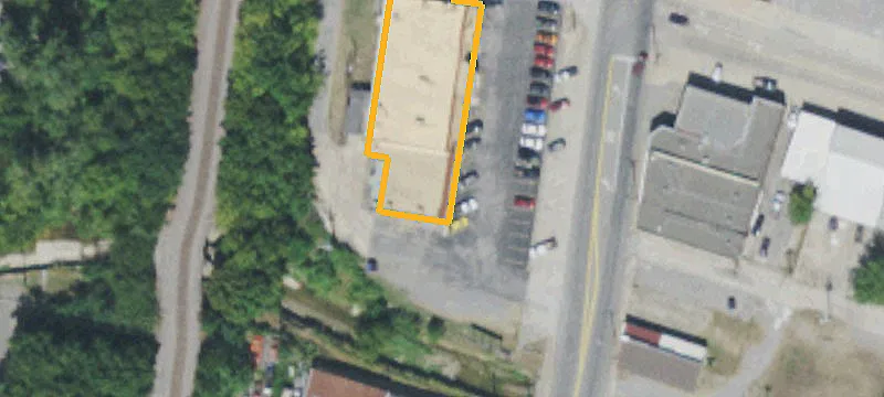 307 Main St