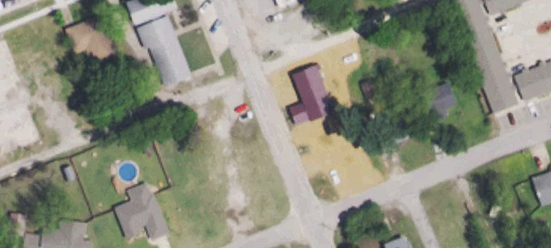 701 Davis Ave