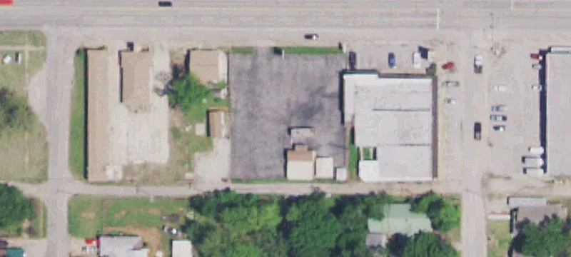 1221 Broadway Ave