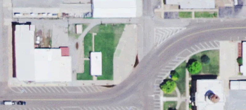 221 Main St