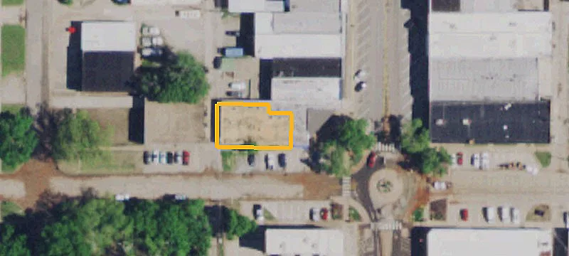 924 Main St