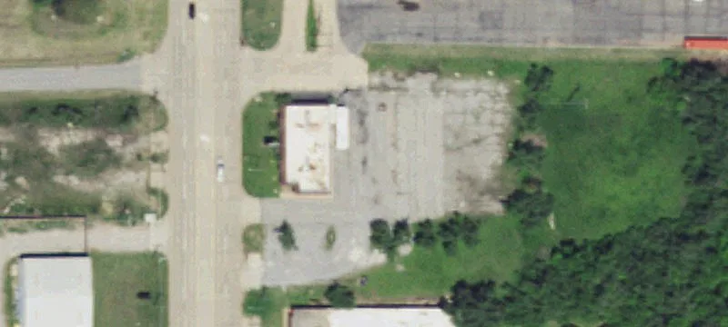 2601 Van Buren St