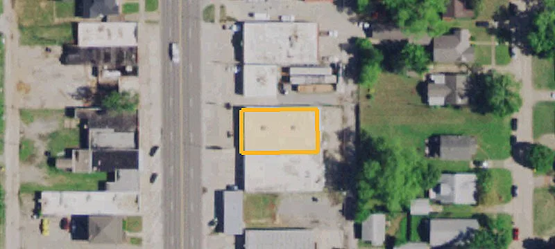121 Main St