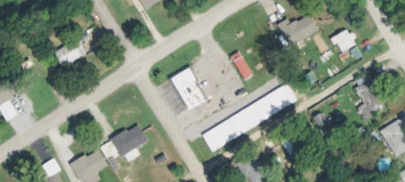 324 Commercial St