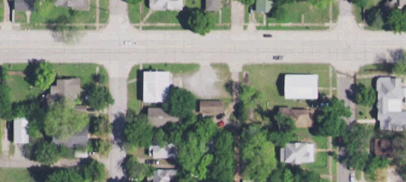 1221 Division St