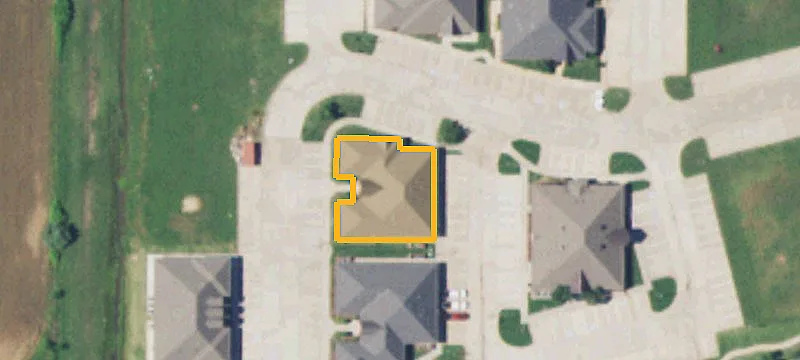 1809 Cmns Cir