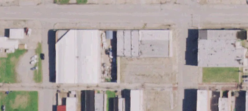 111 Moses St