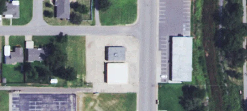 1011 Main St