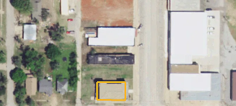 411 Main St