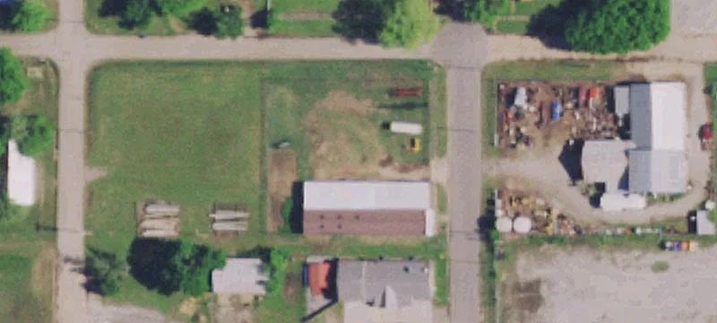 715 Steele Ave