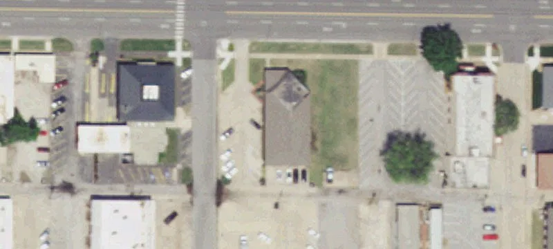 623 Broadway Ave