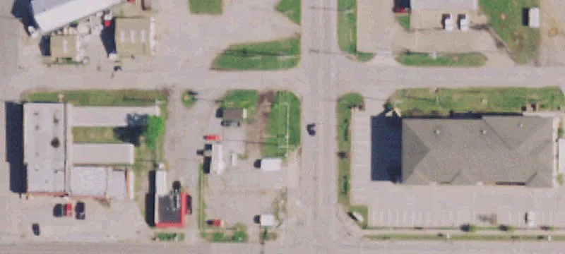 609 Little Ave