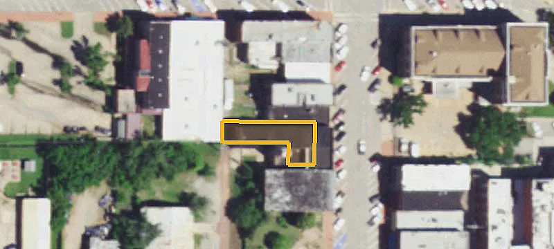 111 2nd St