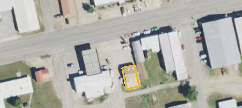 1121 Main St